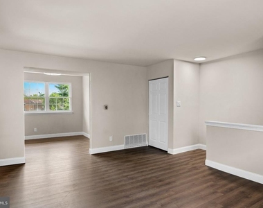109 Eaves Mill Road - Photo Thumbnail 9