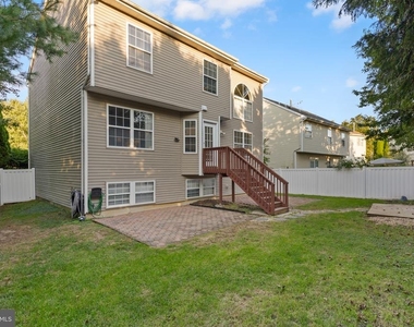 59 Greenbrook Dr - Photo Thumbnail 31
