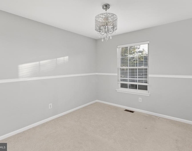 59 Greenbrook Dr - Photo Thumbnail 22