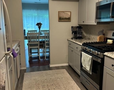 7 Peppercorn Drive - Photo Thumbnail 15