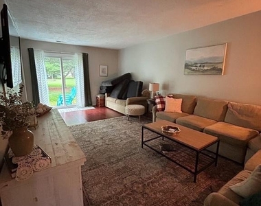 7 Peppercorn Drive - Photo Thumbnail 5
