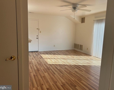 1904 Woodhollow Drive - Photo Thumbnail 2