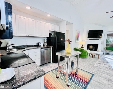 32 Seafarer Lane - Photo Thumbnail 15