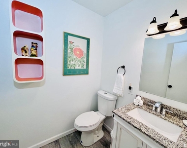 32 Seafarer Lane - Photo Thumbnail 10