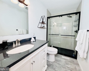 32 Seafarer Lane - Photo Thumbnail 13