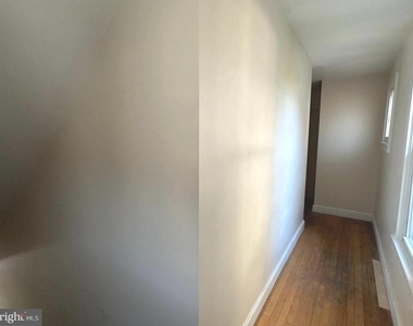 38 Wayside Avenue - Photo Thumbnail 6