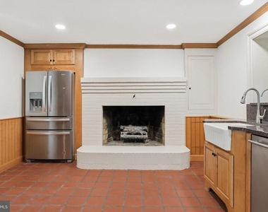 8805 Reichard Road - Photo Thumbnail 33