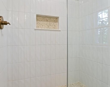 8805 Reichard Road - Photo Thumbnail 22