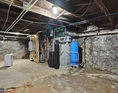 8805 Reichard Road - Photo Thumbnail 40