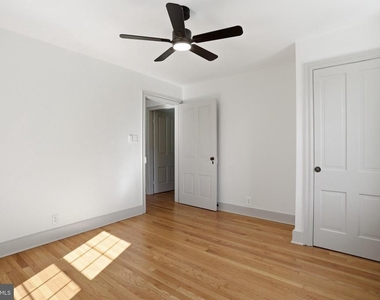 8805 Reichard Road - Photo Thumbnail 7