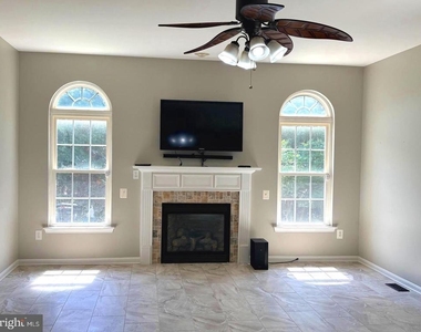 23063 Pembrook Drive - Photo Thumbnail 4