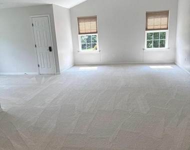 23063 Pembrook Drive - Photo Thumbnail 14