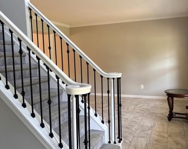 23063 Pembrook Drive - Photo Thumbnail 12
