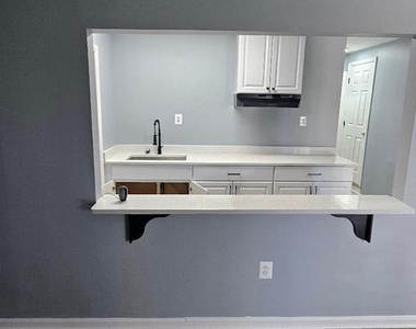 7712 Jacobs Drive - Photo Thumbnail 11