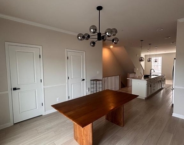 4826 Vista Glen Lane - Photo Thumbnail 20