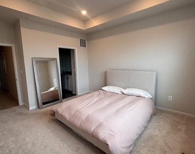 4826 Vista Glen Lane - Photo Thumbnail 35
