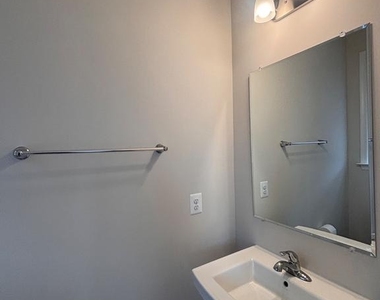 4826 Vista Glen Lane - Photo Thumbnail 15