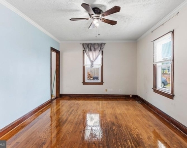 7523 Webster Lane - Photo Thumbnail 5