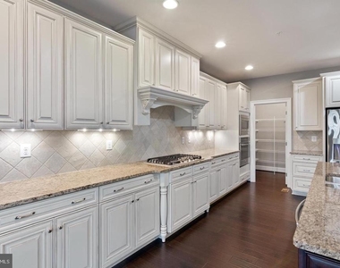 14800 Mary Bowie Parkway - Photo Thumbnail 16