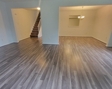4621 Red Hawk Terrace - Photo Thumbnail 4