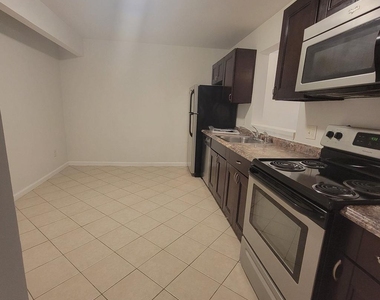 4621 Red Hawk Terrace - Photo Thumbnail 3