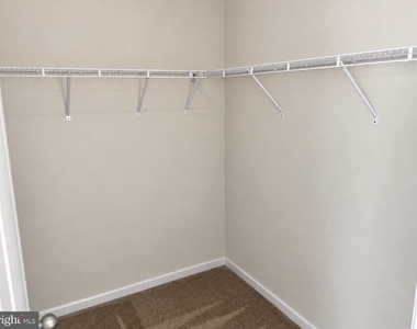 8607 Sweet Rose Court - Photo Thumbnail 2