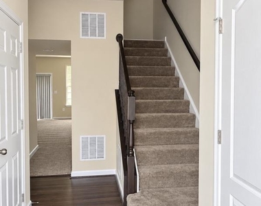 8607 Sweet Rose Court - Photo Thumbnail 1
