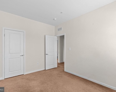 13727 Port Commerce Court - Photo Thumbnail 26