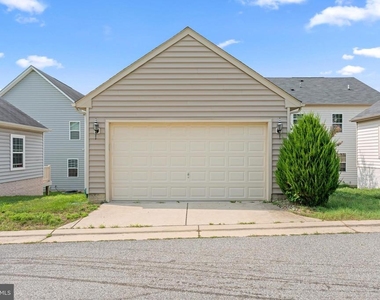 13727 Port Commerce Court - Photo Thumbnail 41