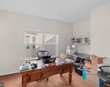 13727 Port Commerce Court - Photo Thumbnail 11
