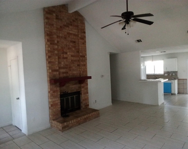1904 Krizan Ave - Photo Thumbnail 3