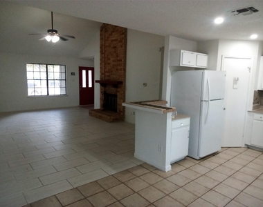 1904 Krizan Ave - Photo Thumbnail 10