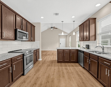 719 Speckled Alder Dr - Photo Thumbnail 6