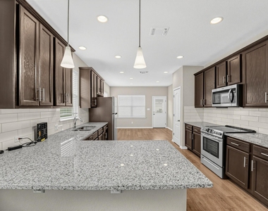 719 Speckled Alder Dr - Photo Thumbnail 8