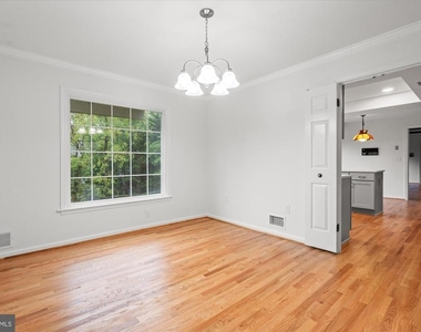 9601 Persimmon Tree Road - Photo Thumbnail 7