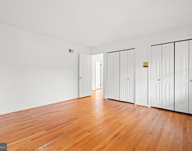 9601 Persimmon Tree Road - Photo Thumbnail 28