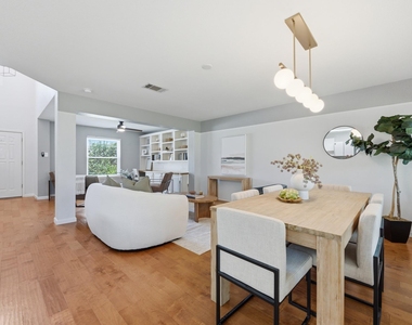 2913 Wavecrest Blvd - Photo Thumbnail 5
