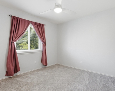2913 Wavecrest Blvd - Photo Thumbnail 18