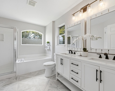 2913 Wavecrest Blvd - Photo Thumbnail 12
