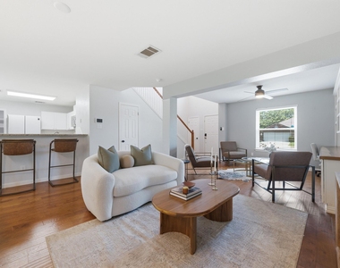 2913 Wavecrest Blvd - Photo Thumbnail 7
