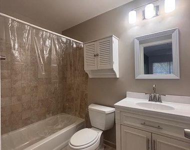 14201 Wolf Creek Place - Photo Thumbnail 13