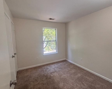 14201 Wolf Creek Place - Photo Thumbnail 35