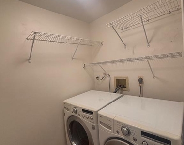 14201 Wolf Creek Place - Photo Thumbnail 34