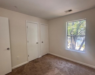 14201 Wolf Creek Place - Photo Thumbnail 27