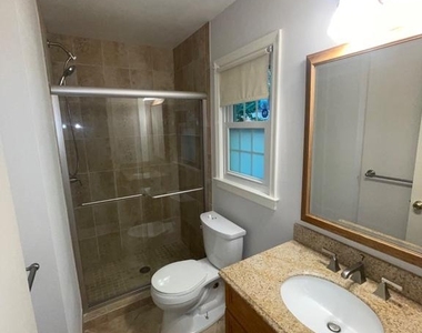 9609 Barkston Court - Photo Thumbnail 33