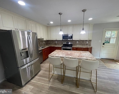 9609 Barkston Court - Photo Thumbnail 1