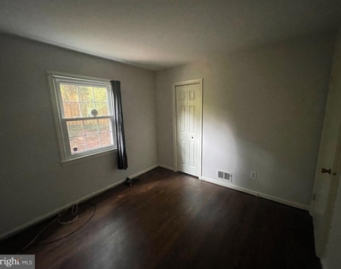 9609 Barkston Court - Photo Thumbnail 19