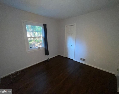 9609 Barkston Court - Photo Thumbnail 21