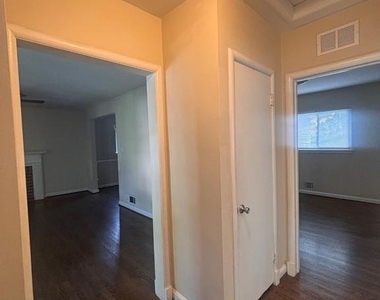 11203 Dodson Lane - Photo Thumbnail 26