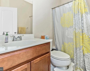 11882 Country Squire Way - Photo Thumbnail 29